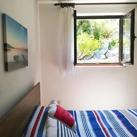 Two Bedroom Seaside In Quiet Village 公寓 布拉采